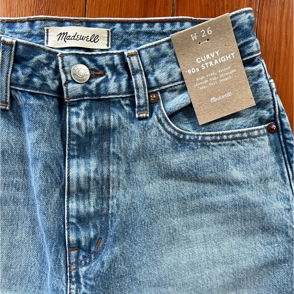 NWT Madewell The Curvy '90s Straight Jean - Size 26